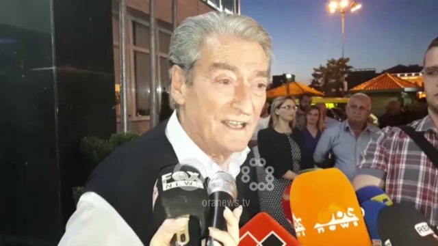 Ora News - Berisha thirrje qytetarëve: Ta rrëzojmë qeverinë me çdo çmim