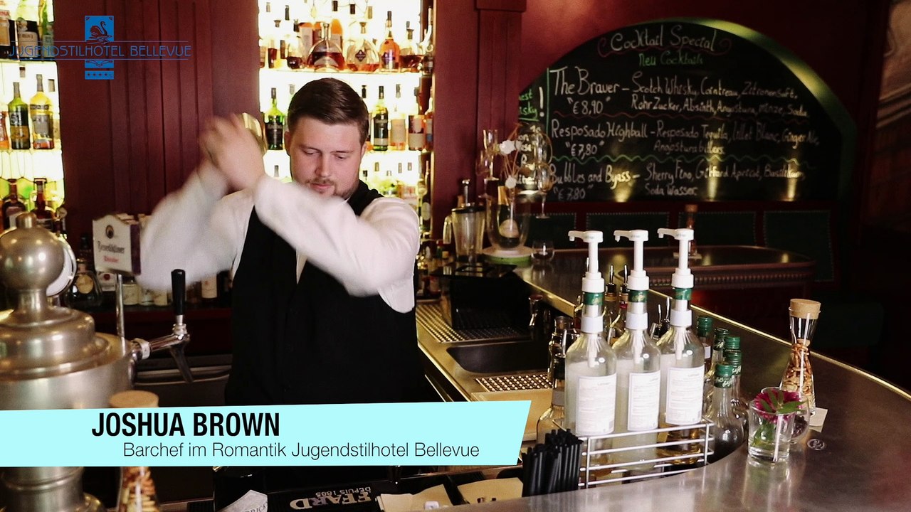 Hochprozentige Leidenschaft für klare Sachen – Seit zwei Jahren ist Joshua Brown Barchef im Romantik Jugendstilhotel Bellevue