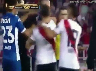 Centurion corre al cobarde Enzo Perez que arrugo  River 3 Racing 0 Copa libertadores 2018