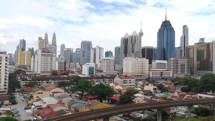 Standard Chartered: Malaysia’s outlook stable