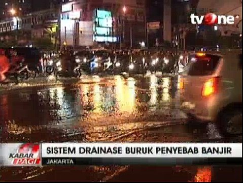 Hujan Deras Terjang Jakarta, Banjir dan Genangan Air Bermunculan