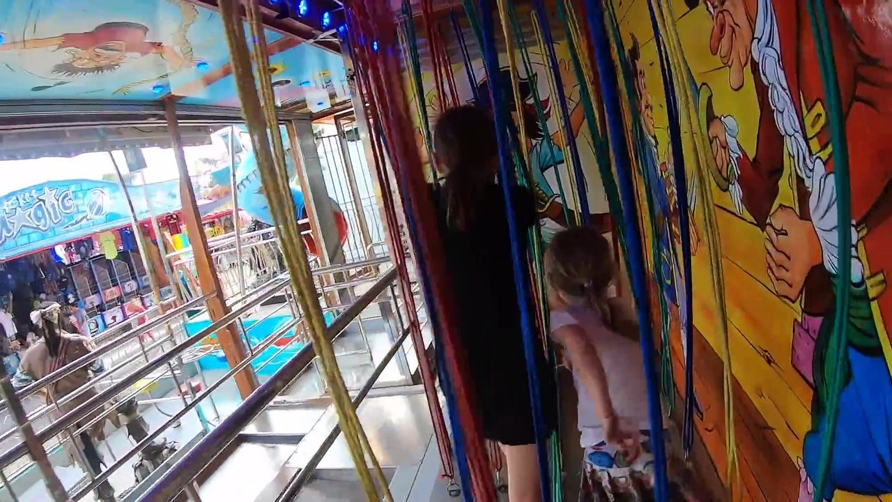 VLOG • INDIANA BUBBLE TEA MDR à la Fête des Loges ! ^^ - Studio Bubble Tea