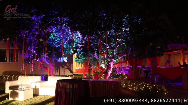 Wedding venue decoration ideas - Cocktail party decor | GetYourVenue