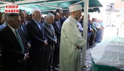 (4 Eylül 2018) MUSTAFA ELİTAŞ´IN ACI GÜNÜ TEYZESİ MUZAFFER ÖZ HAYATINI KAYBETTİ