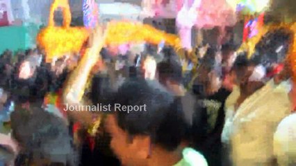 Minister Talasni Srinivas Yadav dance with his son