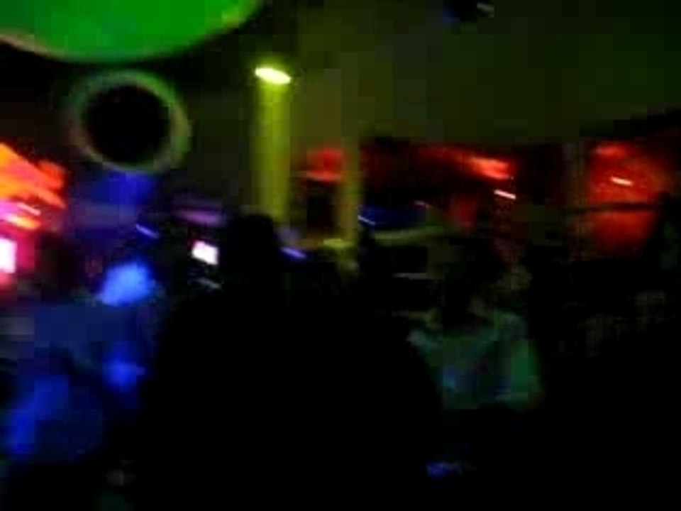 B Club