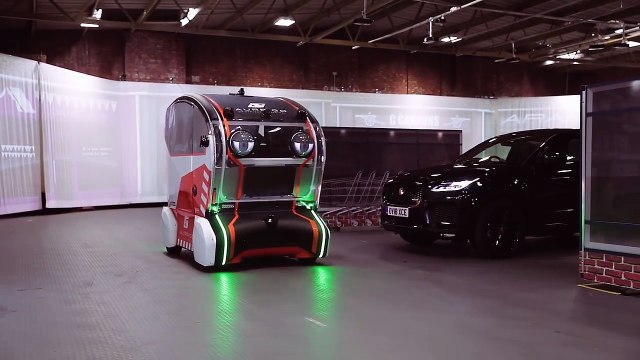 Les yeux virtuels des appareils d'étude du comportement des voitures autonomes et piétons de Jaguar Land Rover