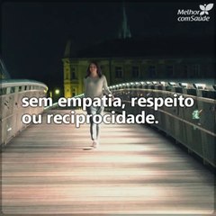 Nunca tema a solidão livremente escolhida, porque há vezes em que a solidão é mais digna do que a companhia e o afeto falsos.