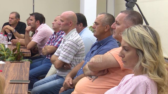 Basha: Nuk ka rruge tjeter vec perballjes
