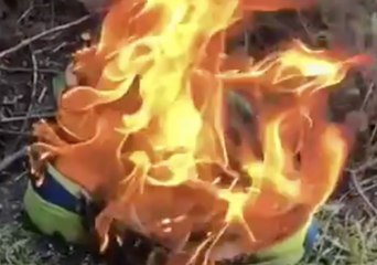 Man Burns Nikes in Protest of Kaepernick Ad Campaign