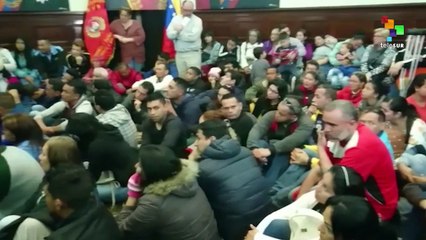 Venezuelans Ask Government For Help Returning Home