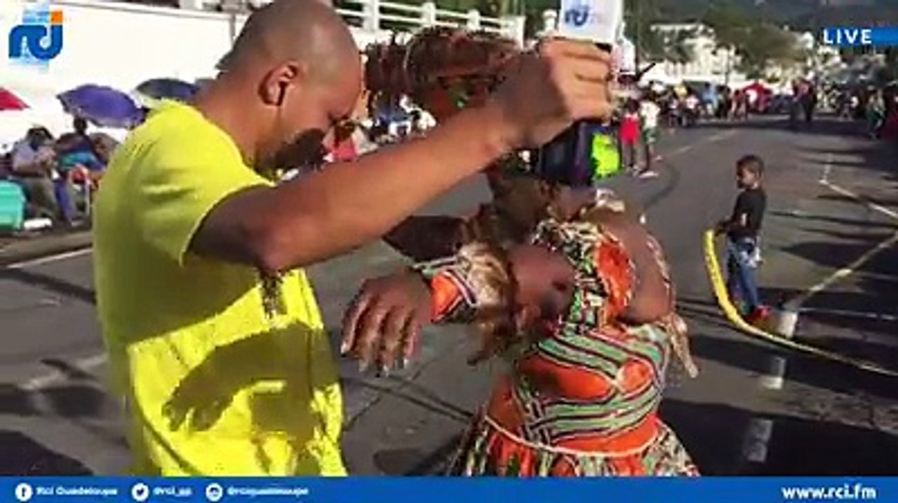 Toute l'équipe de RCI Guadeloupe souhaite un JOYEUX ANNIVERSAIRE à notre animateur star : Jimmy Pierrot  ! Voici quelques pas de dance de la part de notre ho