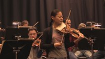 Estadounidense Midori Goto se presenta en Montevideo con la orquesta Filarmónica