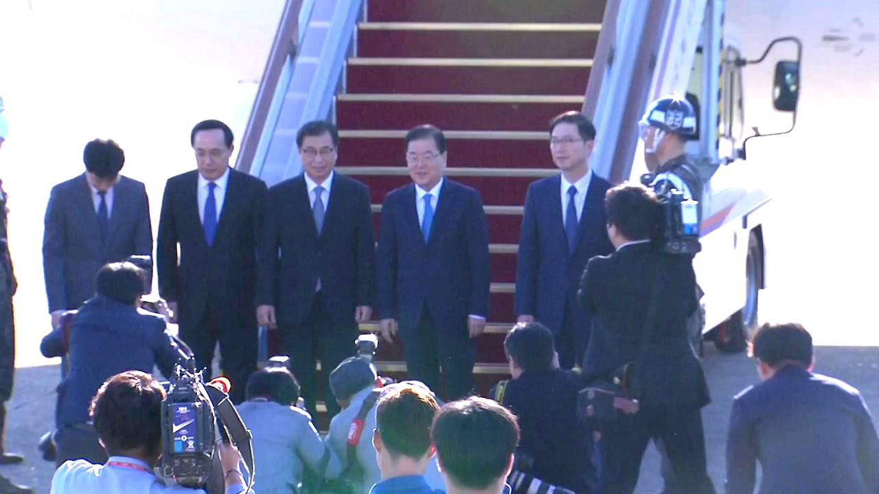 대북특사단 성남공항 도착, 평양 출발 / YTN