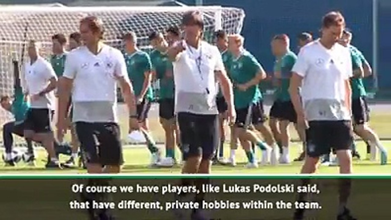 Thomas Muller literally laughs off reports of bullying within the Germany camp