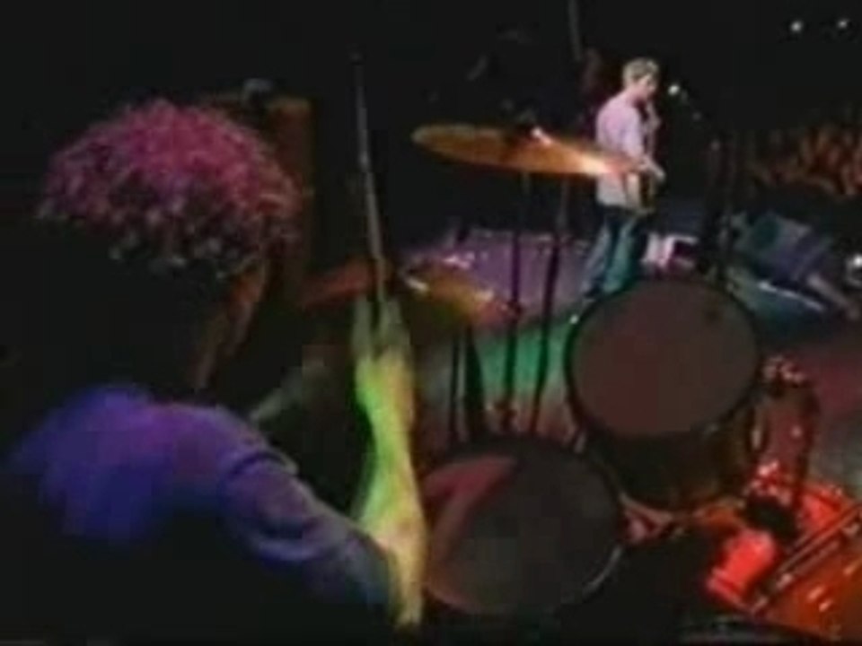 Oasis Slide Away Live