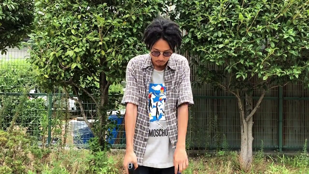 がーどまんの戦極優勝賞状に銃で穴あけてみた【ドッキリ】