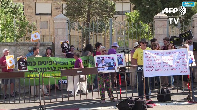 Activists in Israel protest during the visit of President Rodrigo Duterte