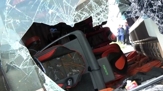 5 kişinin hayatını kaybettiği 36 kişinin yaralandığı kazada otobüs firmasına 200 bin liralık tazminat davası