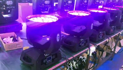 36颗摇头灯 36 moving head light