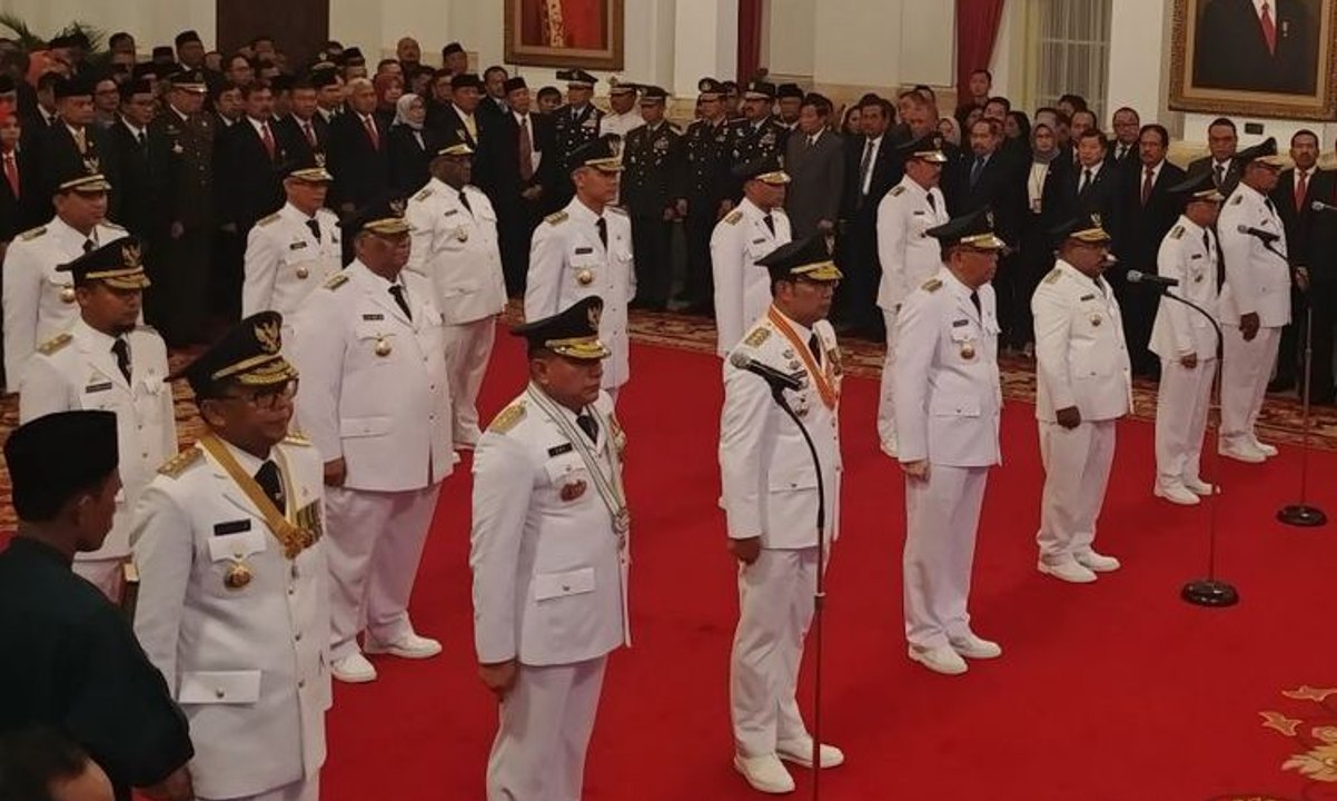 Pelantikan 9 Gubernur-Wakil Gubernur Terpilih