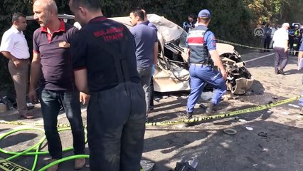 Ordu'da hafif ticari araç su kanalına düştü: 1 ölü, 3 yaralı
