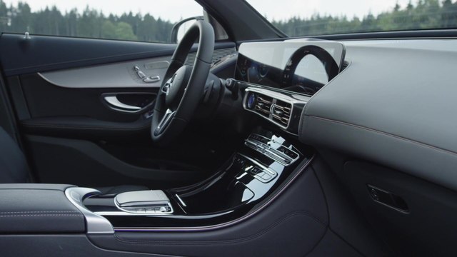 The new Mercedes-Benz EQC 400 4MATIC Interior Design