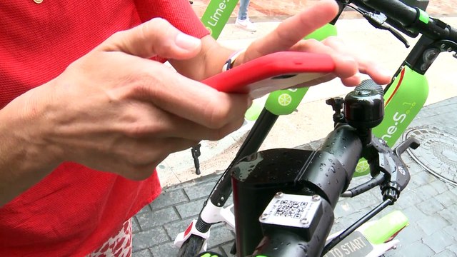 Ayuntamiento de Valencia retira los patinetes eléctricos de alquiler