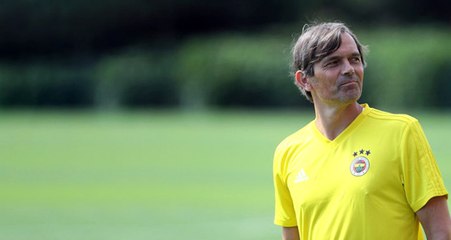 Fenerbahçe Teknik Direktörü Phillip Cocu Yeni 11'ini Belirledi