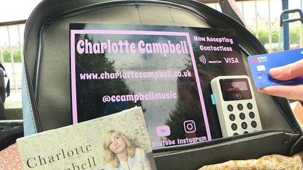 Dinero en efectivo, con los días contados en calles de Londres