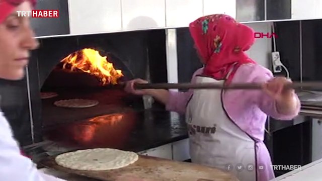 Kadın fırın ustaları erkeklere taş çıkarıyor