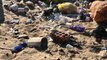 En el desierto que rodea a la laguna de Huacachina ruedan centenares de bolsas, botellas de plástico y hasta pañales usados. Por eso, desde marzo del año pasado