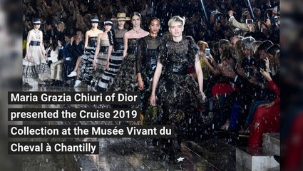 Dior Cruise 2019 Show Had Horses On The Runway