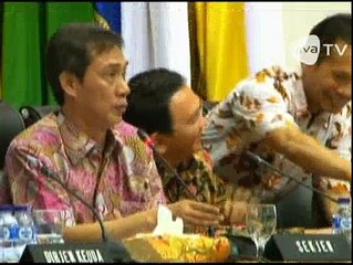 Detik-detik Kericuhan Mediasi Ahok dan DPRD DKI