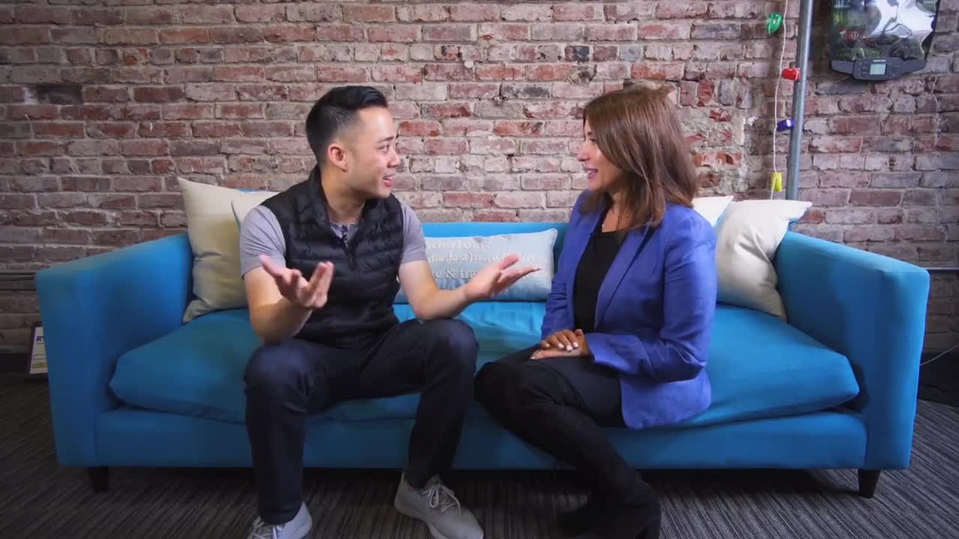 ⁣Why Jen Young Quit Her Job to Rent RV's | Leveling Up With Jen Young
