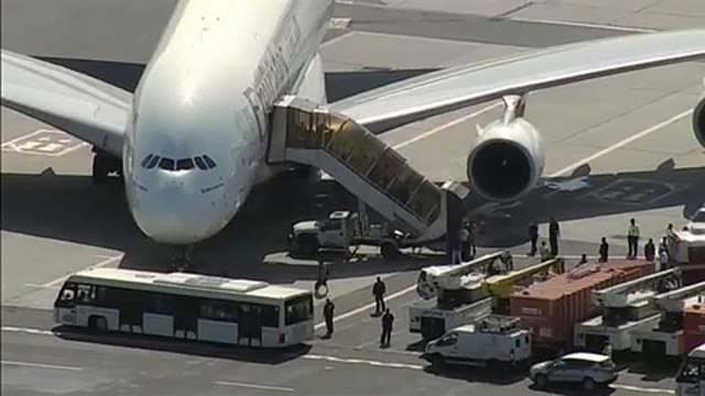 Рейс Дубай — Нью-Йорк поместили в карантин из-за гриппа