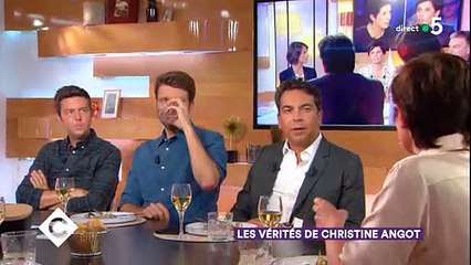 Christine Angot revient sur le clash avec Sandrine Rousseau et en remet une couche !