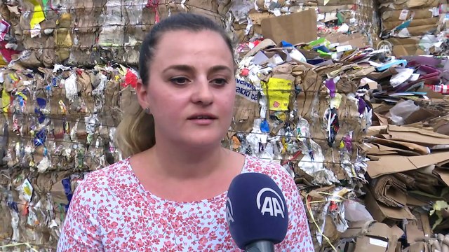 Ambalaj atıkları evlere ekmek olarak geri döndü - İSTANBUL