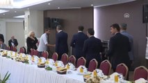 Adalet Bakanı Gül, Yargı Muhabirleriyle Bir Araya Geldi