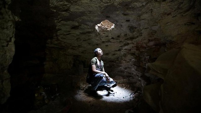 Syrian conflict: Civilians in Idlib left with few options as government attack looms