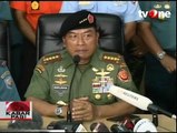 Panglima TNI Beri Apresiasi Tim Penyelam TNI AL Evakuasi Ekor AirAsia