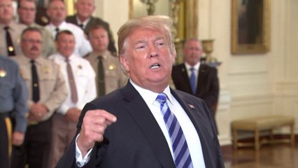 "C'est lâche (...) Personne ne me battra en 2020" La colère de Trump après la publication d'une tribune anonyme dans le New York Times