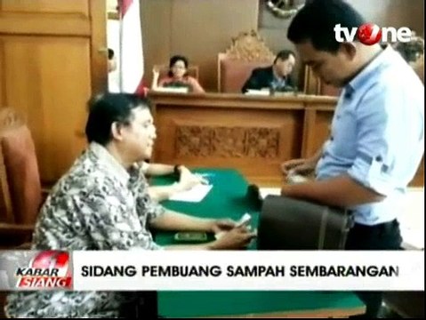 Puluhan Warga Yang Membuang Sampah Sembarangan Disidangkan