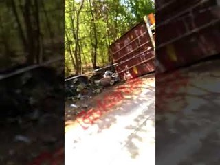 Permbyset kamioni ne aksin Librazhd-Prrenjas