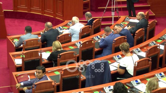 Ora News zbardh detaje nga propozimi i PD për vettingun e politikës