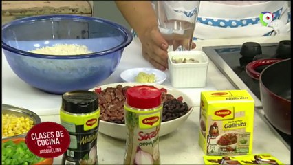 Clases de cocina con Jacqueline Cazuela de pasta con pollo!!! 06/09/2018