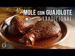 Mole con Guajolote Tradicional