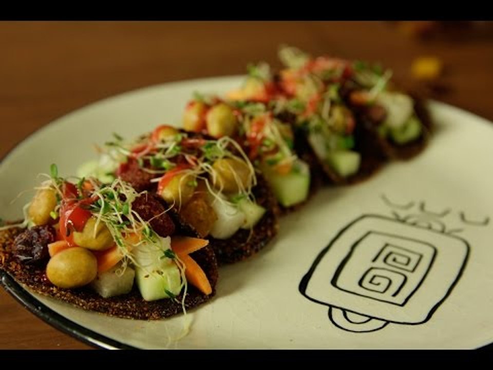 Taquitos de Verduras con Chamoy