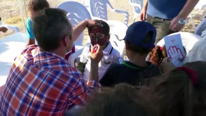 Aileleri Tarlada, Çocukları Bilim ve Sanat Eğitiminde