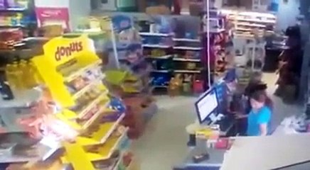 Atraco a mano armada en un supermercado de Matalascañas (Huelva).